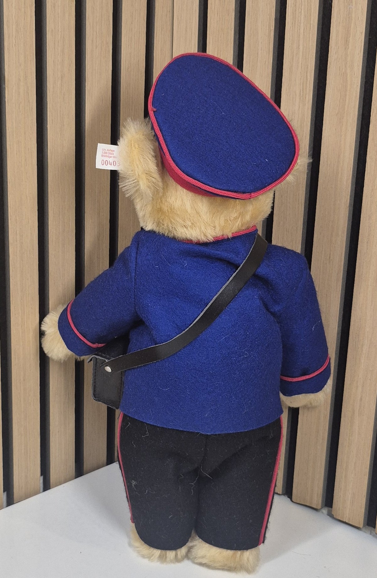 Steiff Johannes der Briefträger - 32cm - (999062) - Neuwertig - Limitiert