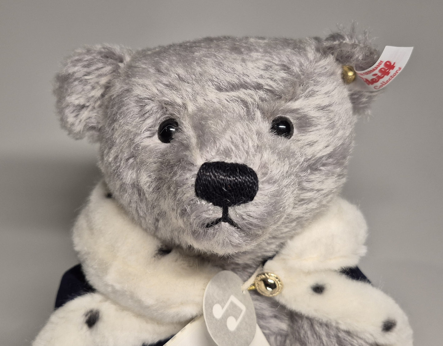 Steiff Long to Reign over us King Charles III Teddy, selten, lim. (2022)